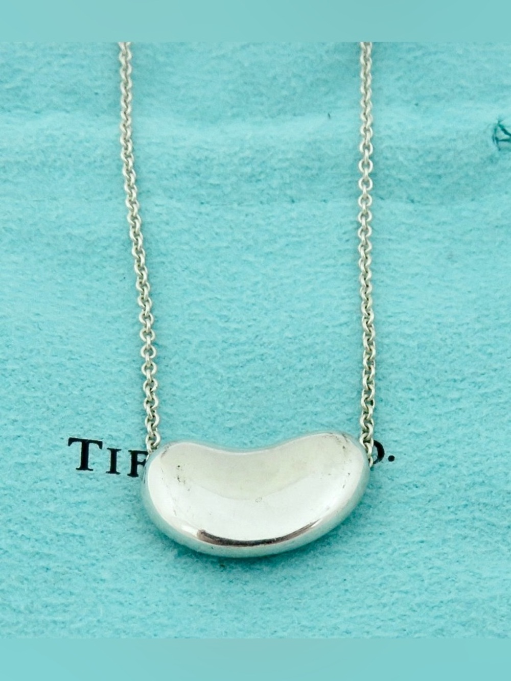 Tiffany & Co. Vintage Elsa Peretti 925 Sterling Silver 20mn Large Bean Necklace